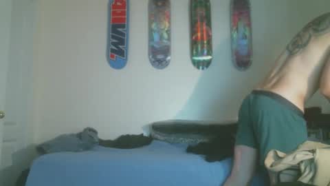 shyboyhugecum2020 online show from 9, 5, 2026