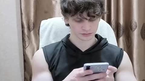 Snapshot of shydarkof60 chatting on 4, 2, 2026 Georgiy online show from 4, 2, 2026