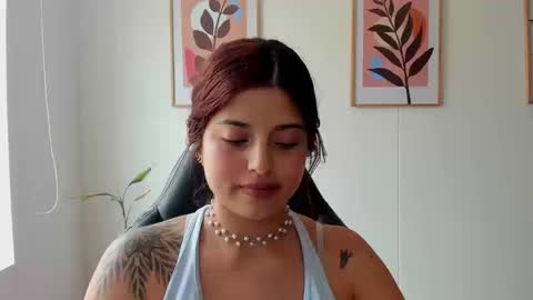 Snapshot of shylittlebunny chatting on 25, 9, 2025 shylittlebunny online show from 25, 9, 2025