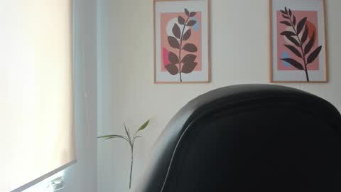 Snapshot of shylittlebunny chatting on 10, 3, 2026 shylittlebunny online show from 10, 3, 2026