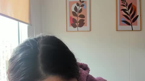 shylittlebunny online show from 7, 5, 2026