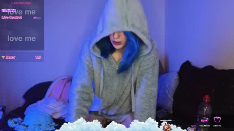 Snapshot of shyohiogirl chatting on 22, 3, 2026 Hippie online show from 22, 3, 2026