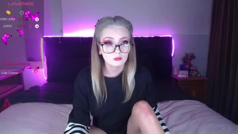 shysweetrish online show from 29, 3, 2026