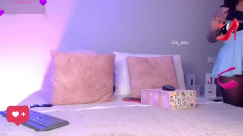 Snapshot of sia_ellis chatting on 18, 6, 2026 Salome Next streaming 11102024 online show from 18, 6, 2026