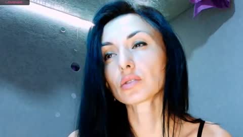 Snapshot of siaconna chatting on 2, 8, 2026 Siaconna online show from 2, 8, 2026