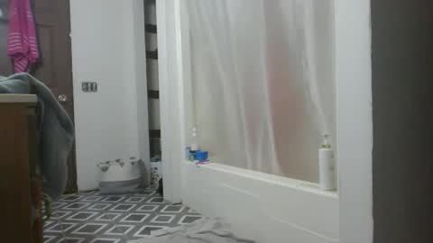 Snapshot of sidneyraee chatting on 22, 10, 2025 Mrs. St. Patrickk online show from 22, 10, 2025