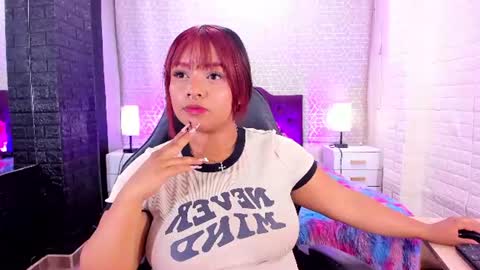 sienna_lux01 online show from 7, 7, 2026
