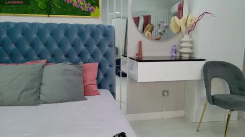 Sienna online show from 22, 10, 2025