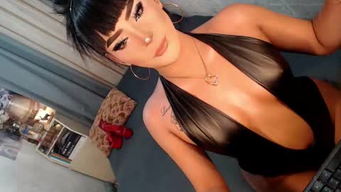 Snapshot of sierrafina_mcbride chatting on 14, 1, 2026 Sierrafina online show from 14, 1, 2026