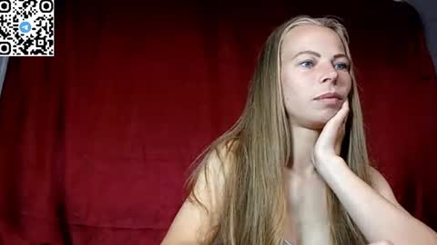 JULIANA online show from 8, 7, 2026