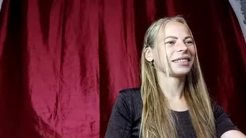 JULIANA online show from 21, 7, 2026