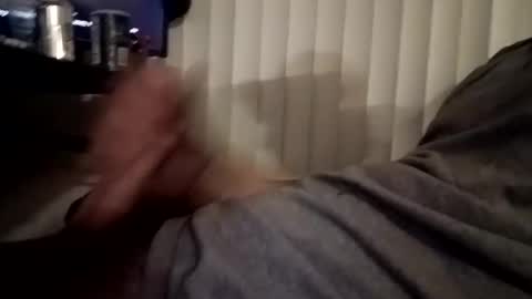 Snapshot of silentstiffler chatting on 25, 3, 2026 silentstiffler online show from 25, 3, 2026