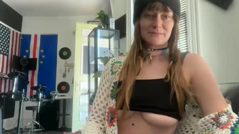 silkwilde online show from 28, 4, 2026