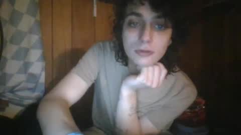 Snapshot of sillycutecow chatting on 19, 2, 2025 Hailey online show from 19, 2, 2025