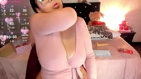 Snapshot of silver__love chatting on 26, 10, 2025 Silver online show from 26, 10, 2025