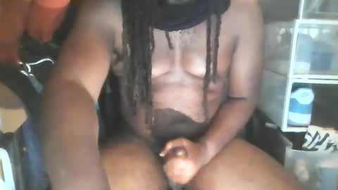 Snapshot of silverbro chatting on 6, 11, 2025 silverbro online show from 6, 11, 2025