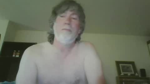Snapshot of silverfunfox chatting on 18, 6, 2026 silverfunfox online show from 18, 6, 2026