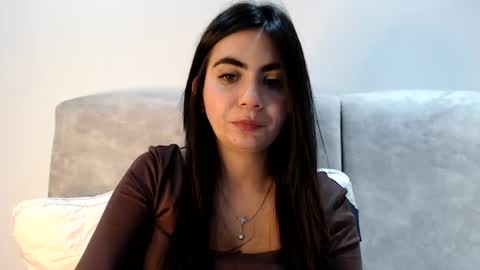 Snapshot of silviecollins chatting on 5, 8, 2026 Silvie online show from 5, 8, 2026