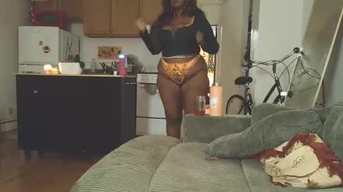 Snapshot of siminfox chatting on 27, 10, 2025 Simin Fox online show from 27, 10, 2025