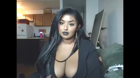 Snapshot of siminfox chatting on 8, 2, 2026 Simin Fox online show from 8, 2, 2026