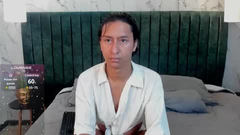 simon_durand online show from 3, 3, 2025