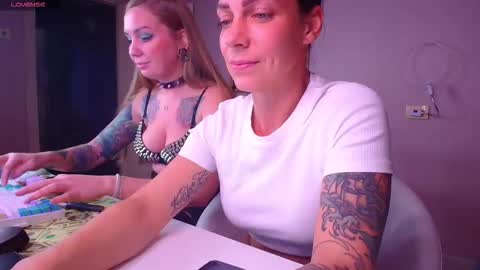simona_moonshine online show from 6, 10, 2025