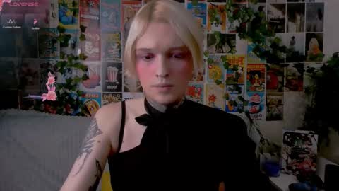 Simona online show from 4, 10, 2025