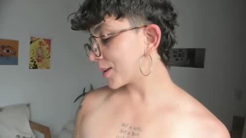 Sim. online show from 4, 1, 2025