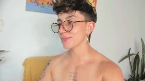 Sim. online show from 27, 1, 2025