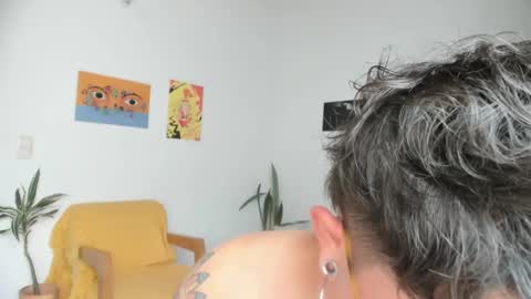 Sim. online show from 4, 2, 2025