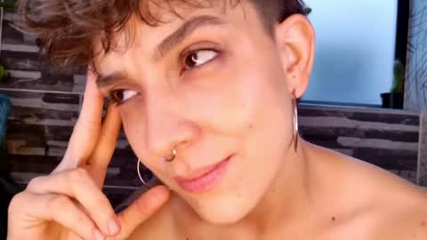 Sim. online show from 3, 3, 2025