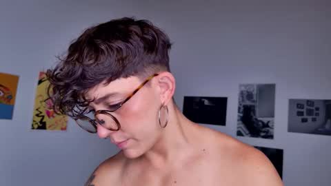 Sim. online show from 30, 9, 2025