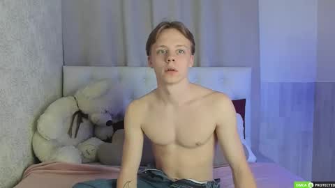 Snapshot of simonwarner chatting on 21, 3, 2026 Simon online show from 21, 3, 2026