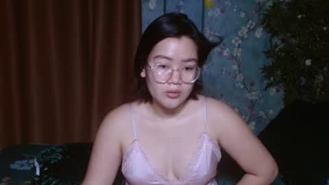 Snapshot of simply_niki chatting on 12, 2, 2026 zia online show from 12, 2, 2026