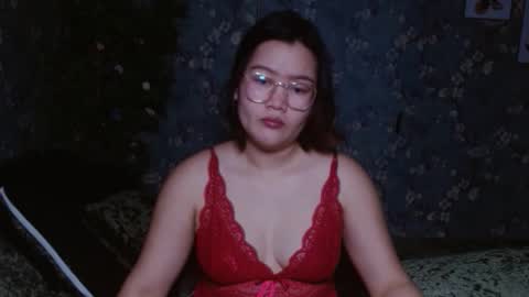 Snapshot of simply_niki chatting on 2, 3, 2026 zia online show from 2, 3, 2026