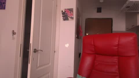 Snapshot of simyhvn chatting on 14, 7, 2026 simyhvn online show from 14, 7, 2026