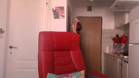 Snapshot of simyhvn chatting on 3, 8, 2026 simyhvn online show from 3, 8, 2026