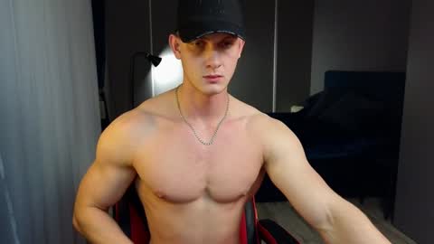 Snapshot of sinffuly chatting on 10, 1, 2025 Richard online show from 10, 1, 2025