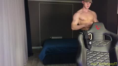 Snapshot of sinffuly chatting on 7, 2, 2025 Richard online show from 7, 2, 2025