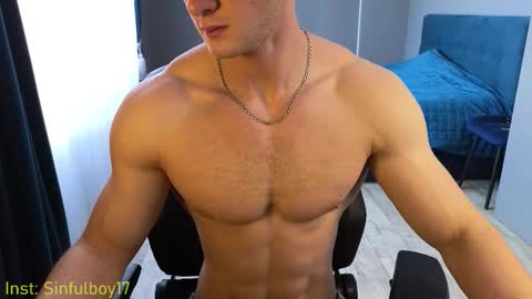 Snapshot of sinffuly chatting on 8, 10, 2025 Richard online show from 8, 10, 2025