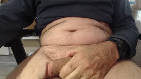 Snapshot of singlemaleca chatting on 4, 12, 2024 SingleMaleCA online show from 4, 12, 2024