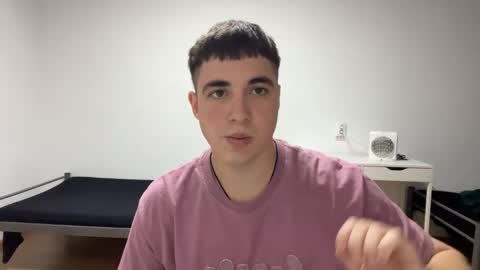 Snapshot of sinnglesexsex chatting on 6, 10, 2025 Dan online show from 6, 10, 2025