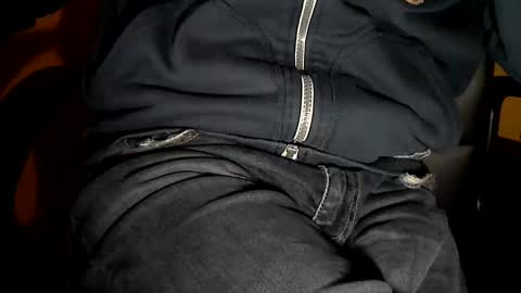 Snapshot of sinthesi chatting on 4, 4, 2026 Alex online show from 4, 4, 2026