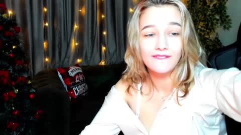 Snapshot of sinty_noria chatting on 3, 1, 2025 Sinty Noria online show from 3, 1, 2025