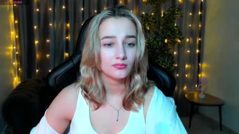 Snapshot of sinty_noria chatting on 16, 1, 2025 Sinty Noria online show from 16, 1, 2025