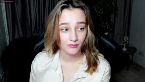 Snapshot of sinty_noria chatting on 28, 2, 2025 Sinty Noria online show from 28, 2, 2025