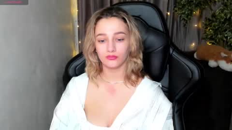 Snapshot of sinty_noria chatting on 4, 3, 2025 Sinty Noria online show from 4, 3, 2025