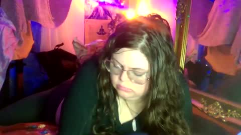 Siofra online show from 20, 9, 2025