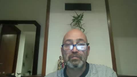 Snapshot of sioque376201 chatting on 8, 3, 2026 sioque376201 online show from 8, 3, 2026