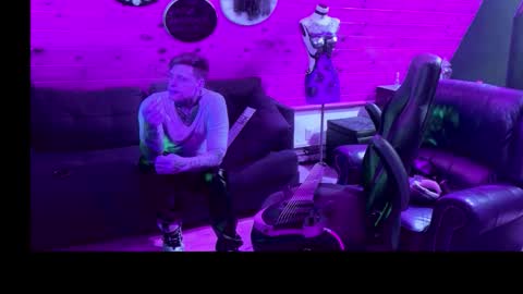 Unbridledfuckingcrazy online show from 25, 2, 2026